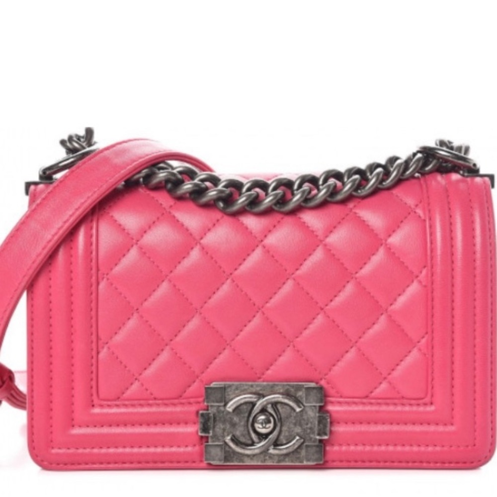 SOLD!!! Chanel Boy Bag Quilted Lambskin - Small Size